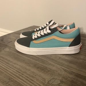 Vans, NWT